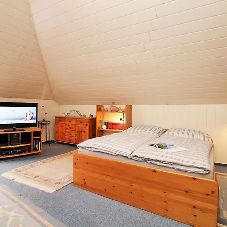 Apartament Neue Reihe 83a Fewo 1 *